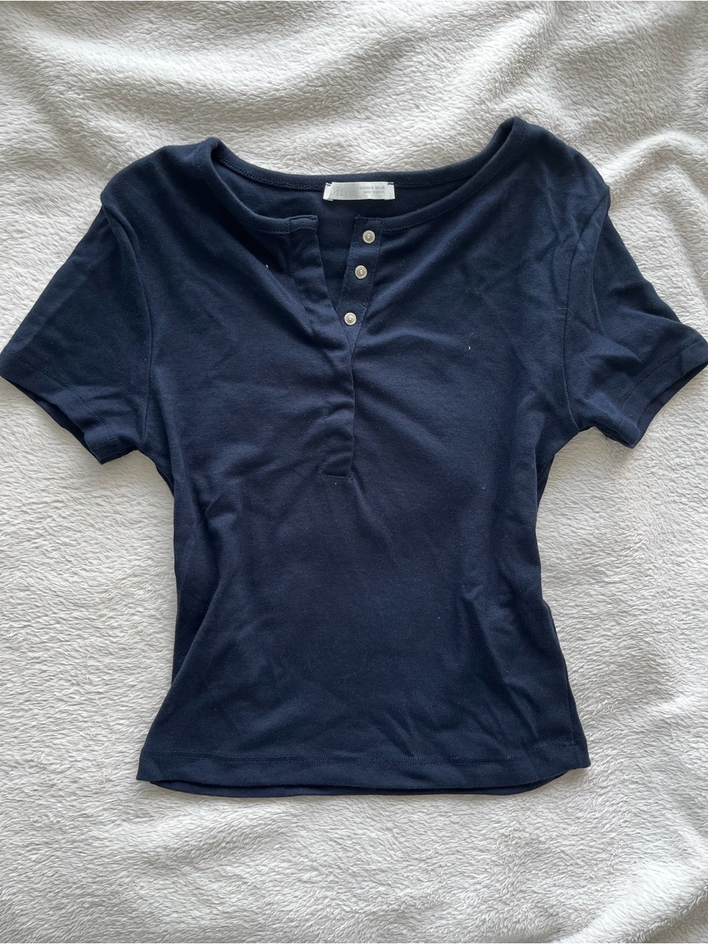 ꒰ঌ ໒꒱ Navy Short-Sleeve Henley Top
